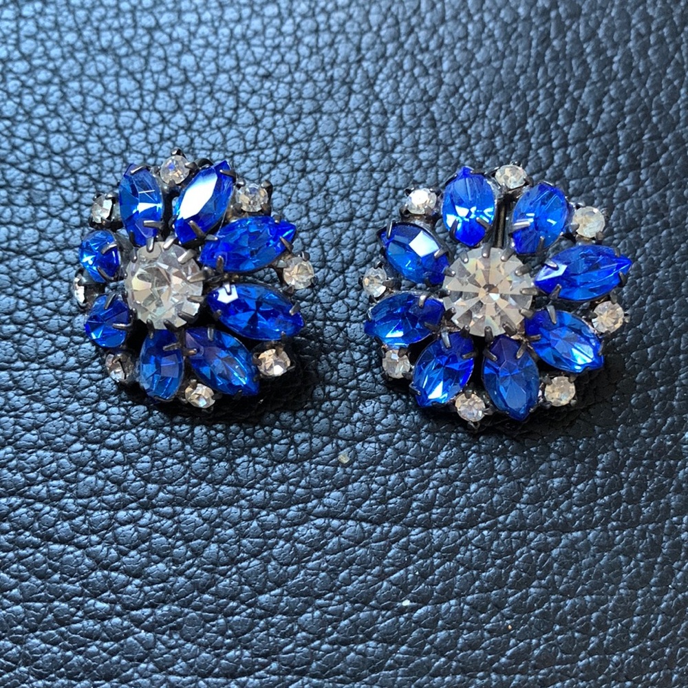 Vintage rhinestone earrings